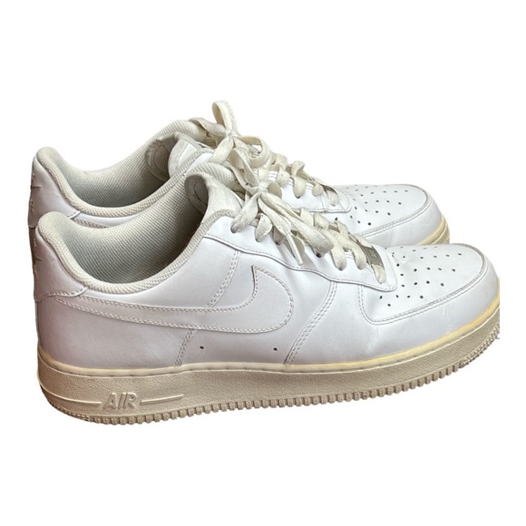 Nike Other - Nike AF-1 Sz 9.5 White Sneakers